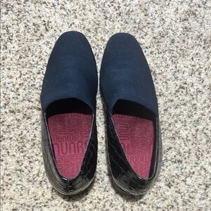 Ladies’ Munro Slip On Shoes